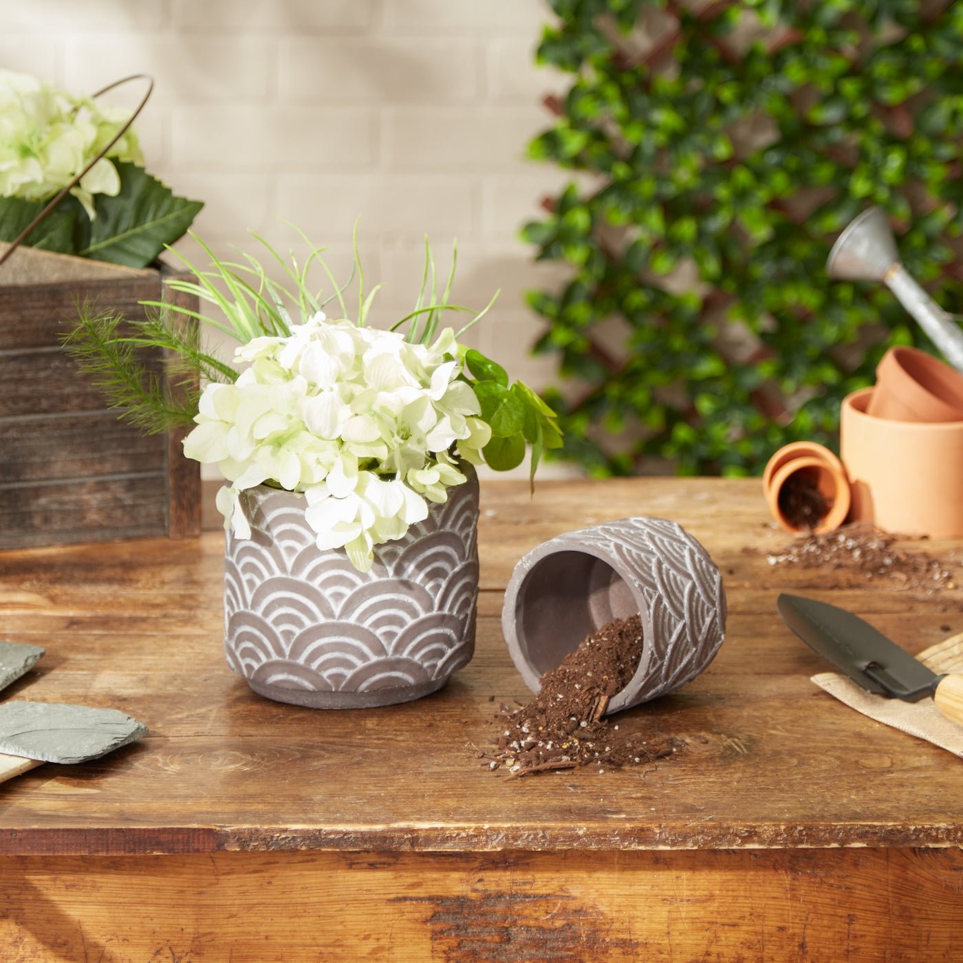 Cement Flower Pot Set - Taupe Scallop Design - Ethereal Company